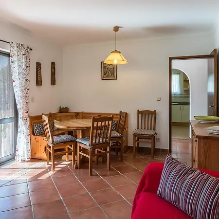 Casa Pinhal Da Giralda *